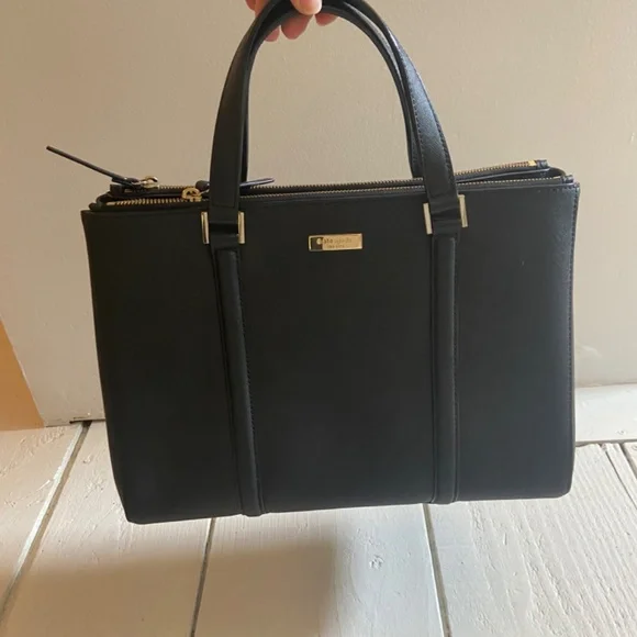 Kate Spade Bag - Picture 3 of 5